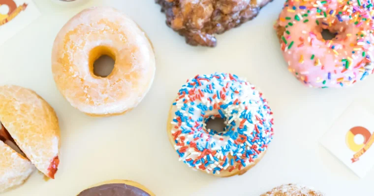 Discover the Irresistible Fusion of Flavors in Torta de Pan de Higos con Monsieur Cuisine