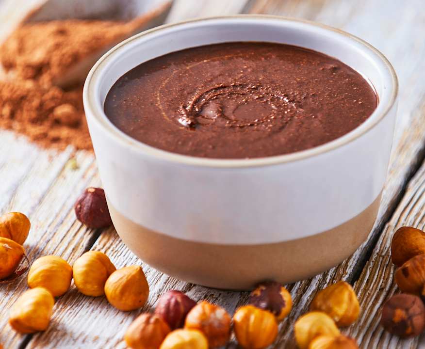 Discover the Perfect Blend of Chocolate and Hazelnuts with Crema de Cacao con Avellanas con monsieur cuisine