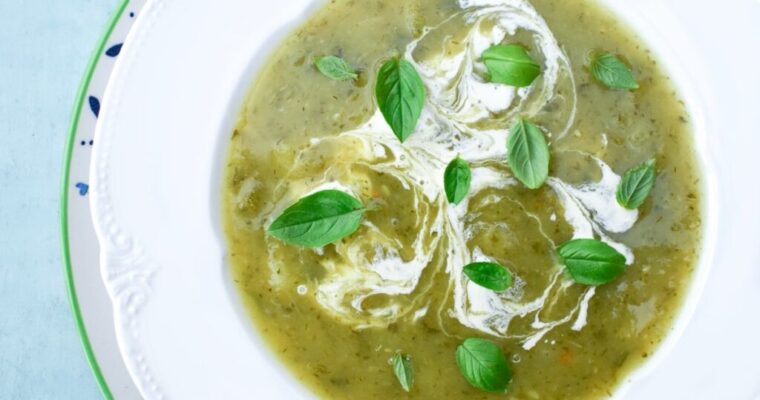 MAMBO’s Creamy Zucchini Soup: A Burst of Flavor in Every Spoonful