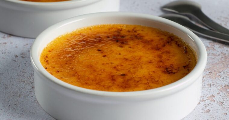 Step-by-Step Guide to Making Heavenly Natillas de Chocolate con Mambo