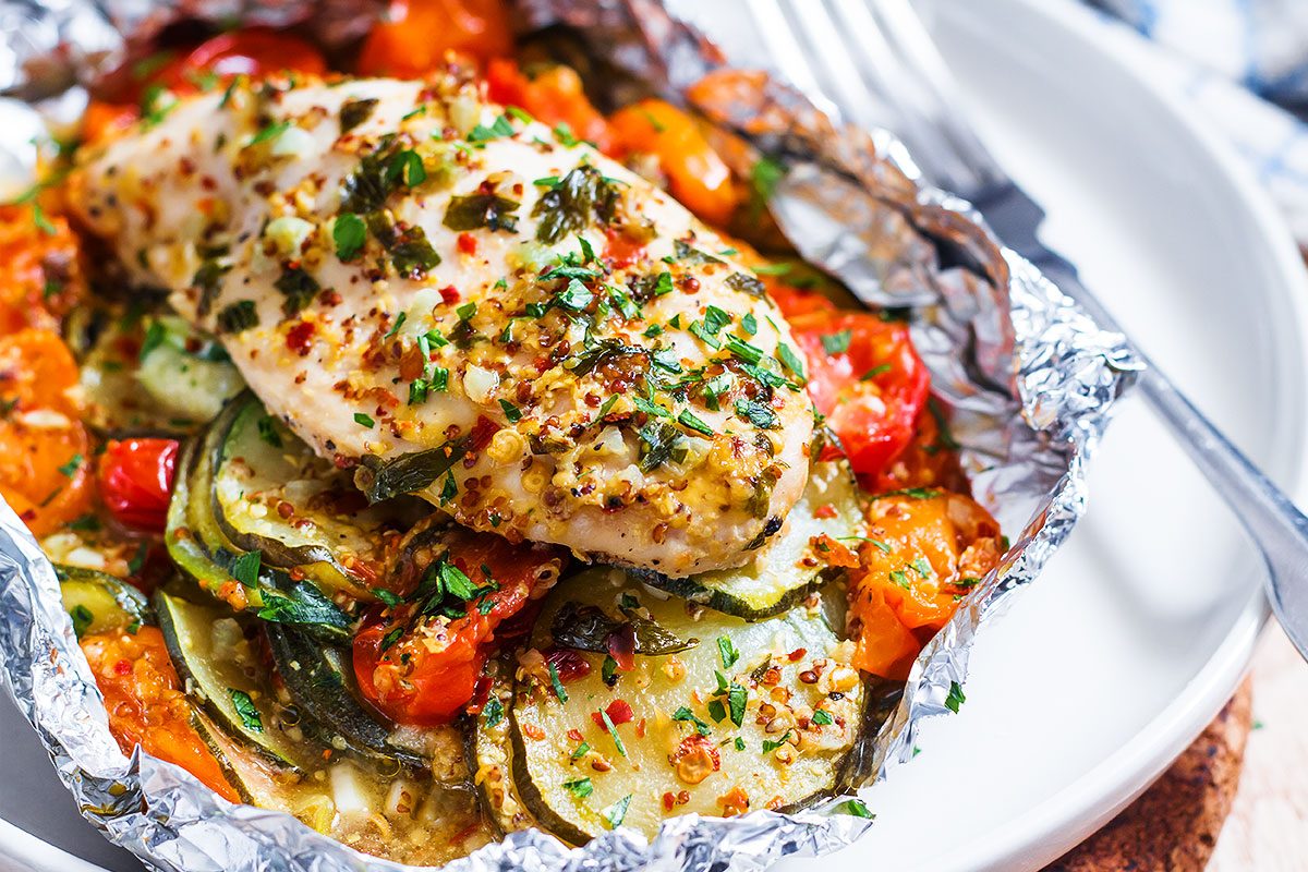 Delicious and Nutritious: Try This Recipe for Chicken Breast with Nuts