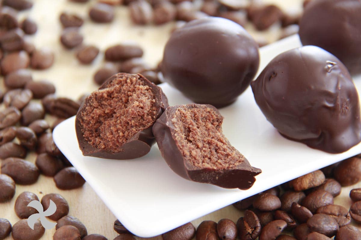 Delicious Mocha Hazelnut Balls Recipe Made Easy with Thermomix