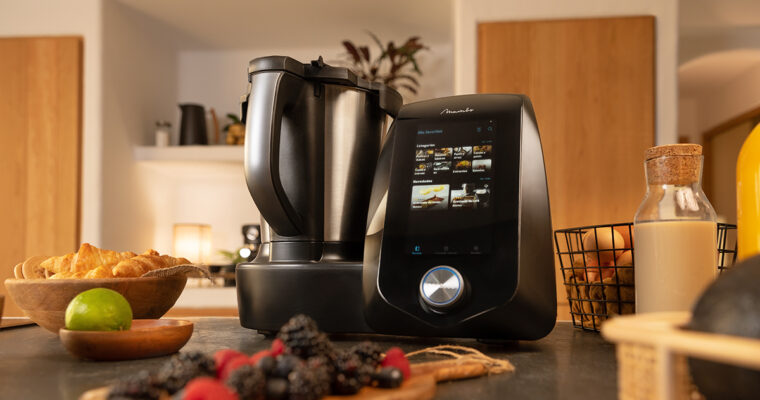 Experience Pure Chocolate Indulgence with Natillas de Chocolate con Mambo