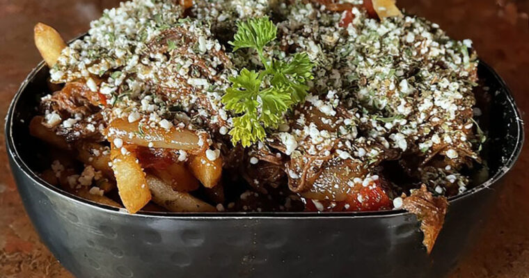 Exploring the Traditional Spanish Cuisine: Dive into the World of Patatas Bravas con Olla GM