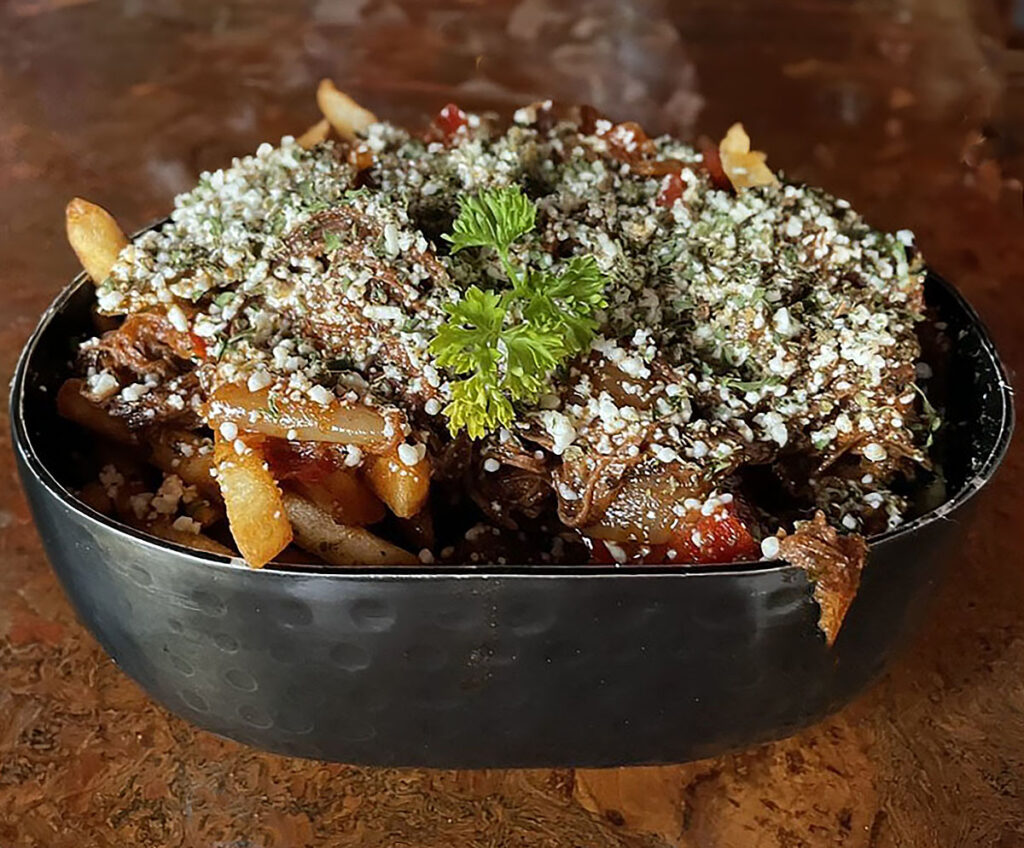 Exploring the Traditional Spanish Cuisine: Dive into the World of Patatas Bravas con Olla GM