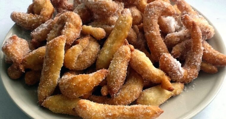 Indulge in the Sweet Delight of Buñuelos Rellenos de Crema with Monsieur Cuisine