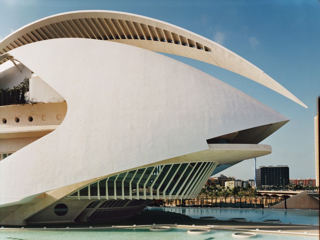 Discover the Perfect Blend of Spanish Tradition and German Innovation in Pan de Calatrava con Monsieur Cuisine