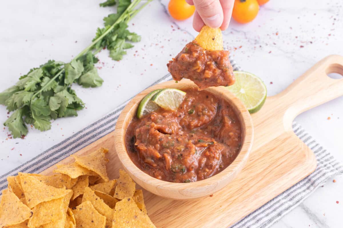 Impress your guests with homemade tomato salsa con mambo at your next gathering