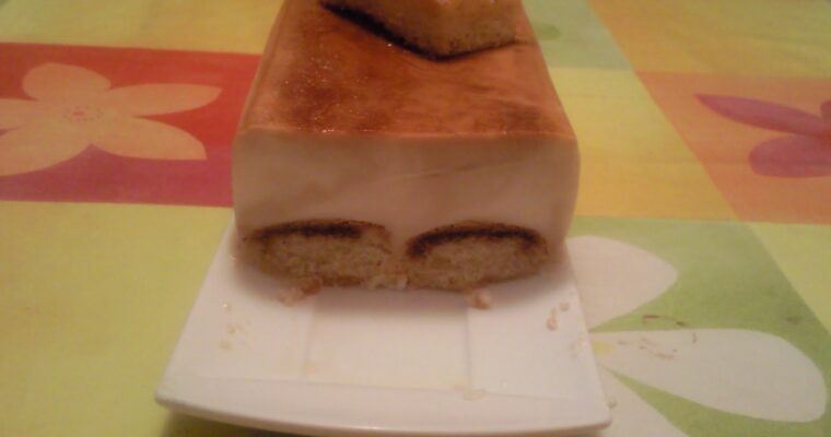 Delicioso Pudín de sobaos y fresas: receta fácil con Thermomix