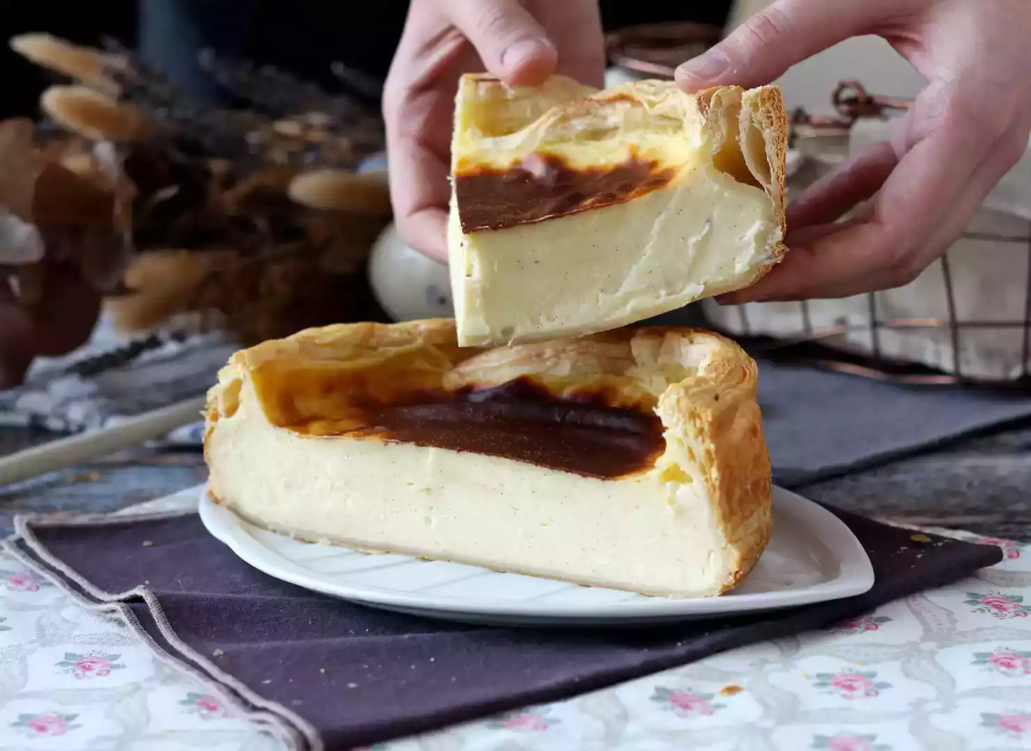 Delight your taste buds with this easy Manchego cheese tart recipe made with Thermomix