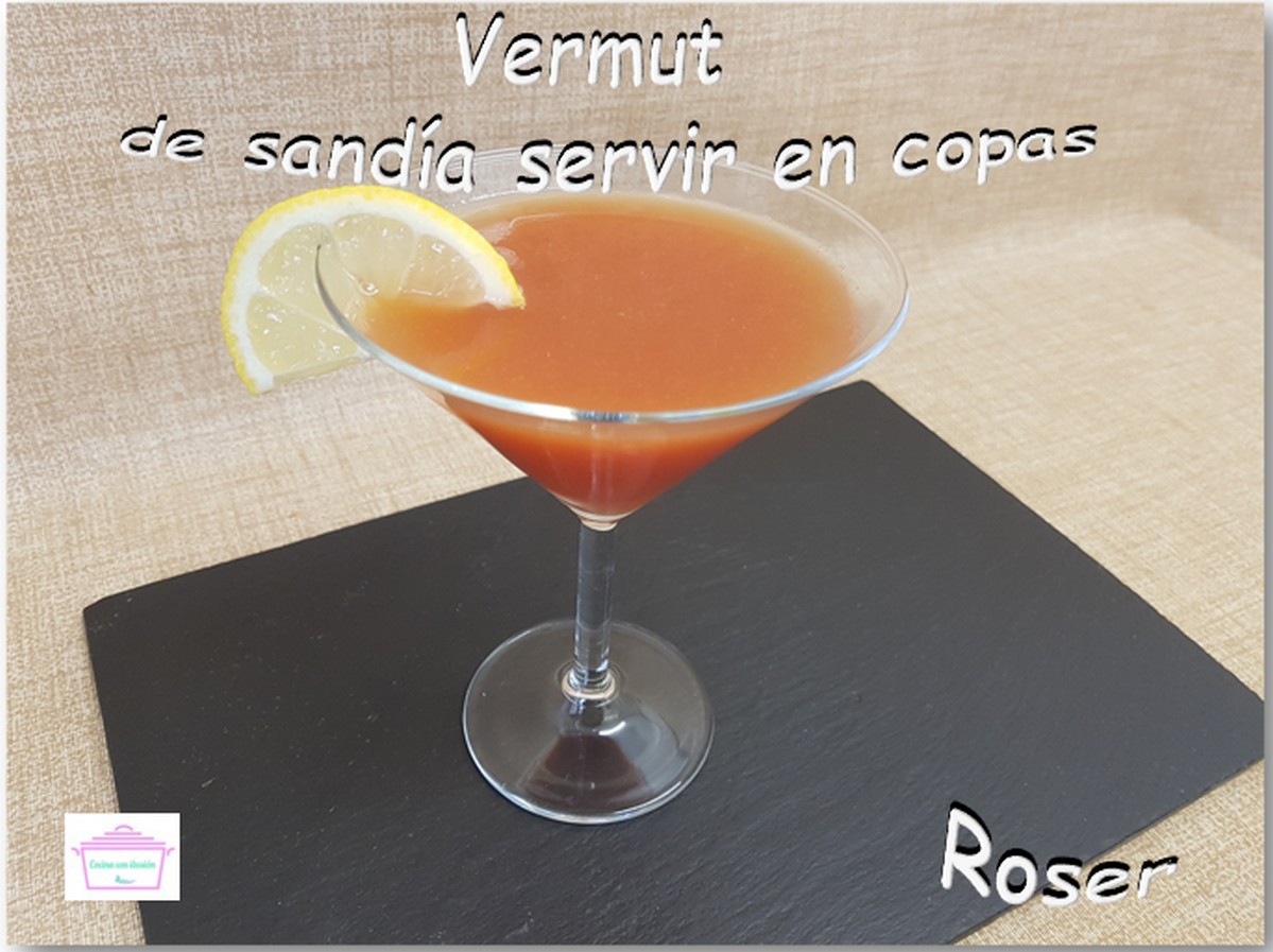 Un refrescante y delicioso Vermut de sandía hecho en Thermomix