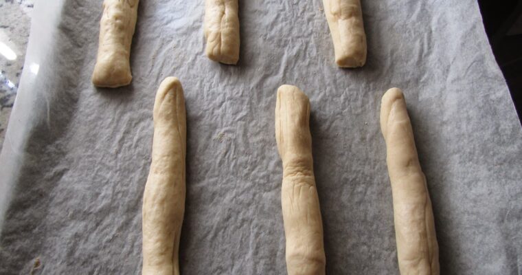 Indulge in a Sweet Treat with Bombas Fritas con MAMBO