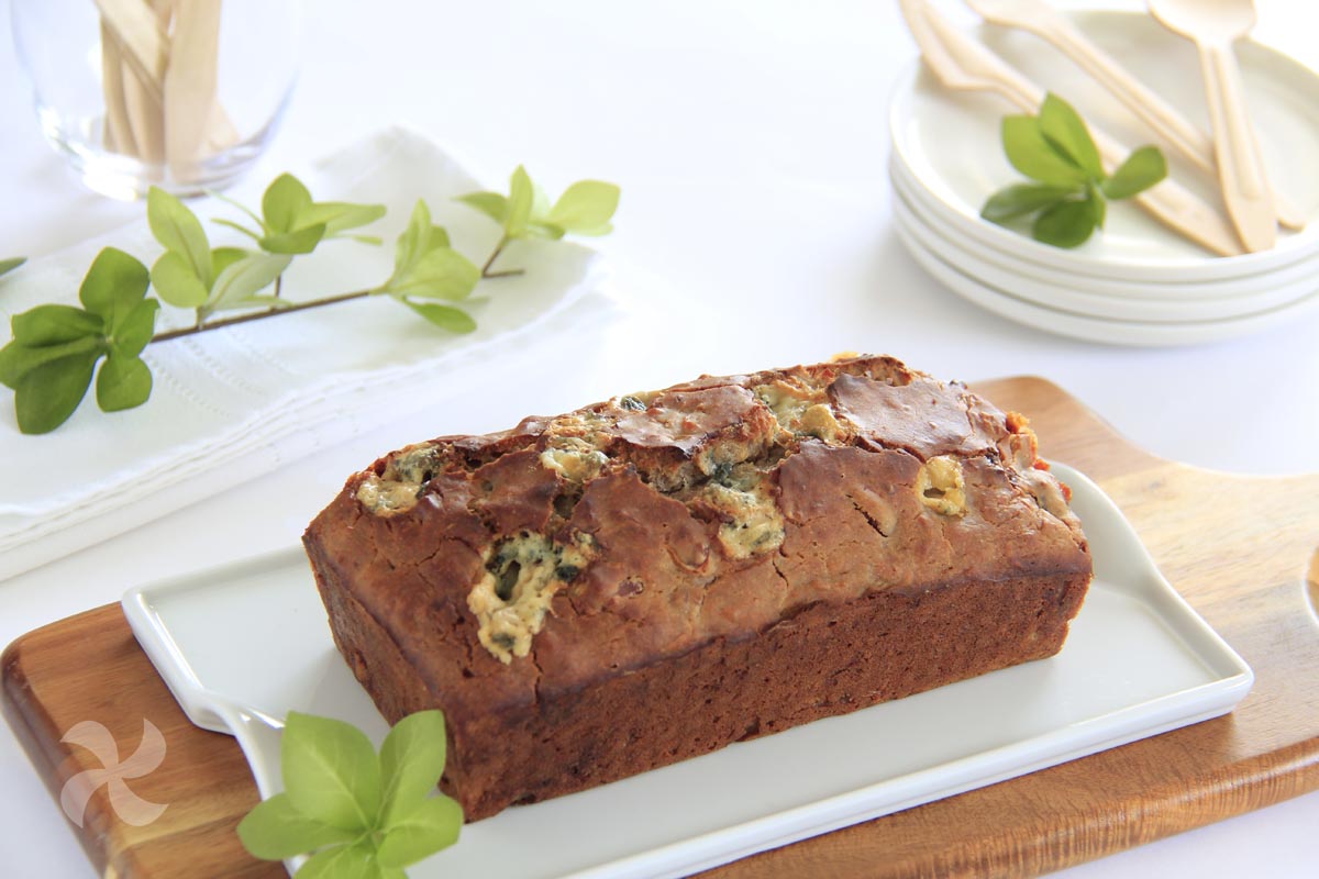receta de Cake salado de roquefort con castaña y panceta con thermomix