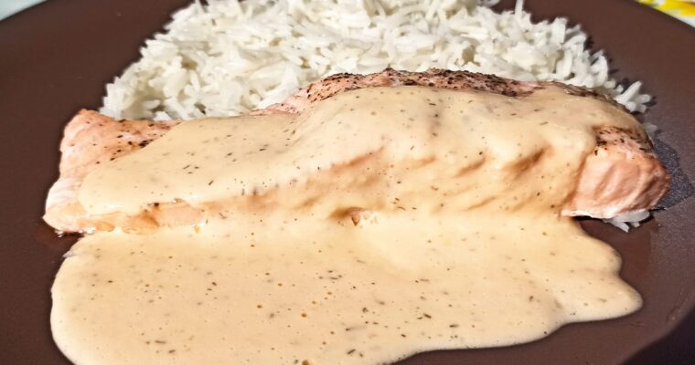 receta de Salmón a la plancha con puré de eneldo con thermomix