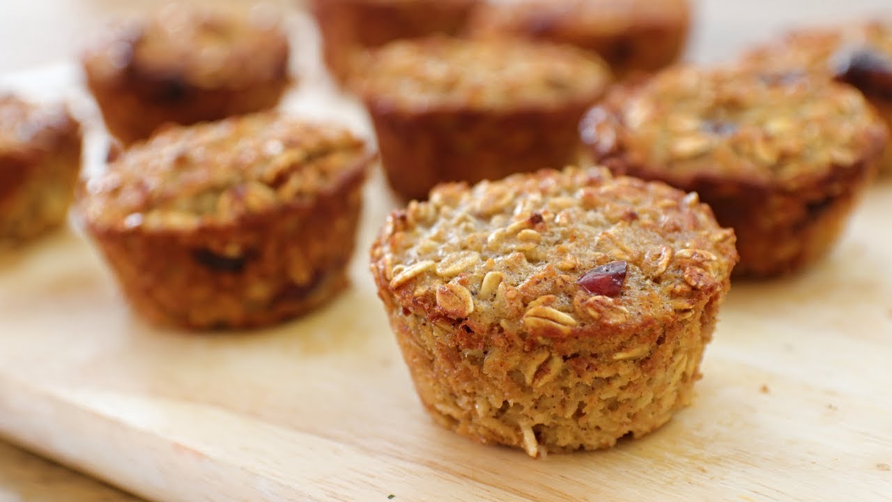 Delicious and Healthy Oatmeal and Apple Muffins with MAMBO – A Perfect Breakfast Treat!