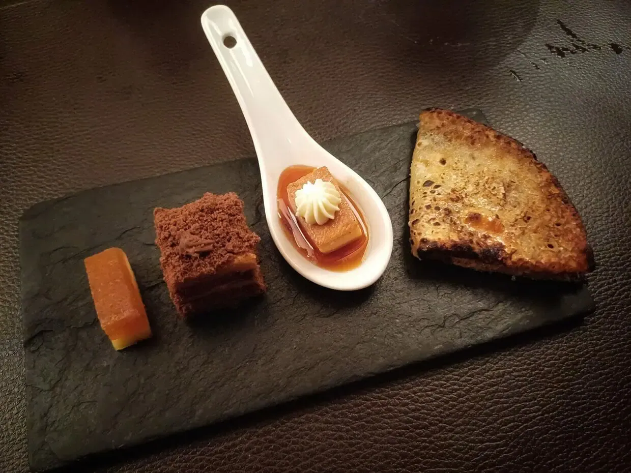 Delight Your Taste Buds with Natillas de Vainilla con MAMBO