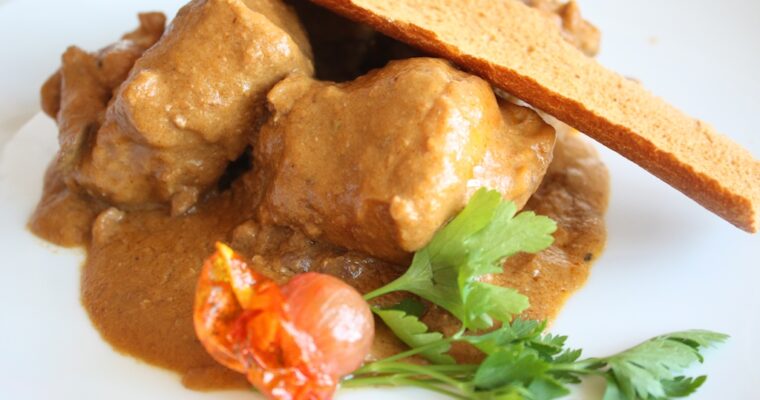 Monsieur Cuisine Takes Canarian Rabbit in Salmorejo to a Whole New Level