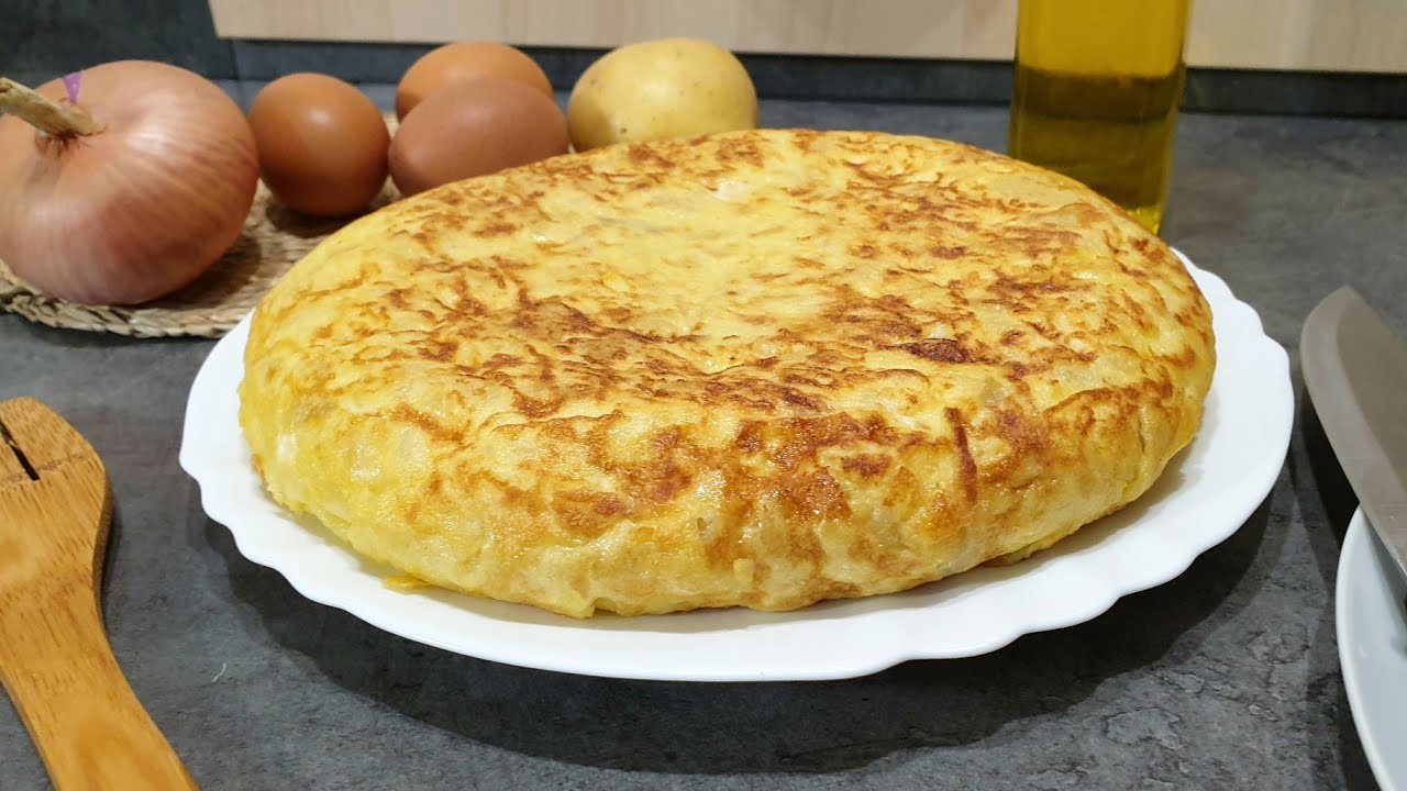 Elevate Your Cooking Game with Monsieur Cuisine: The Perfect Tortilla de Patata con Cebolla Recipe