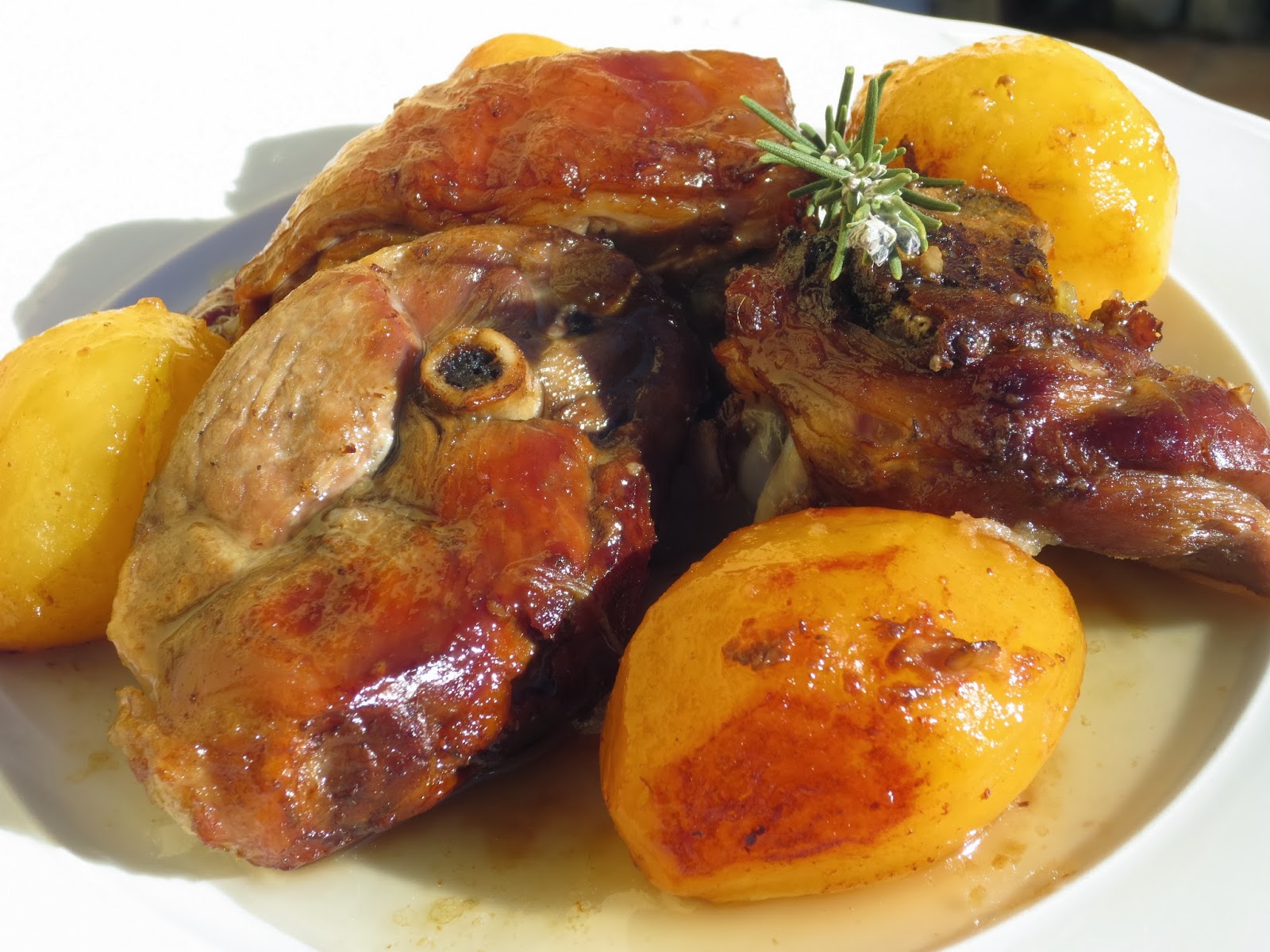 Unveiling the Secrets to Tender and Juicy Cordero Lechal al Horno in Olla GM