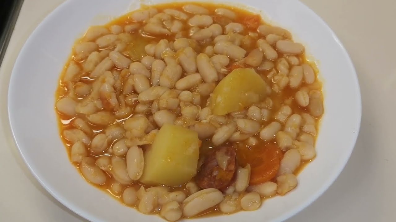 Wholesome and Delicious: ALUBIA CANELA ESTOFADA con olla GM Recipe to Warm Your Soul