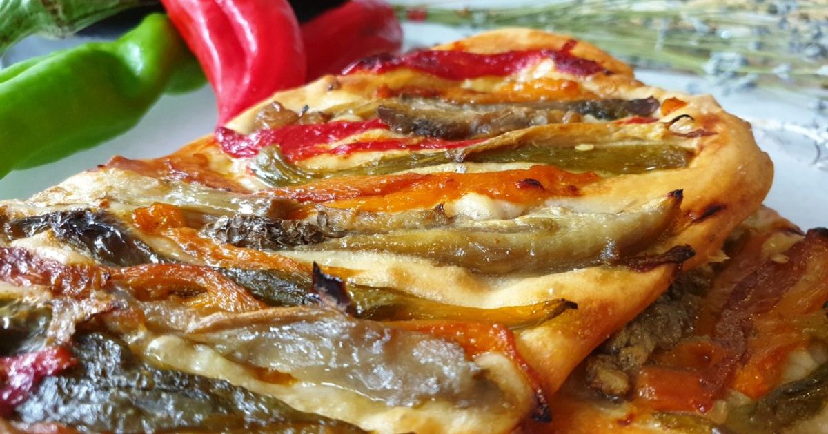 Easy and Delicious: Make Coca de Escalivada con Anchoas with the help of monsieur cuisine