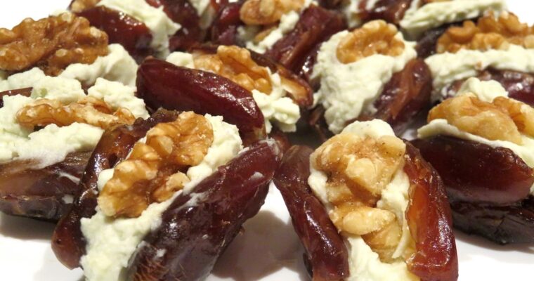 Indulge in the Perfect Blend of Sweet and Savory with Bocados de Dátil con Roquefort con monsieur cuisine