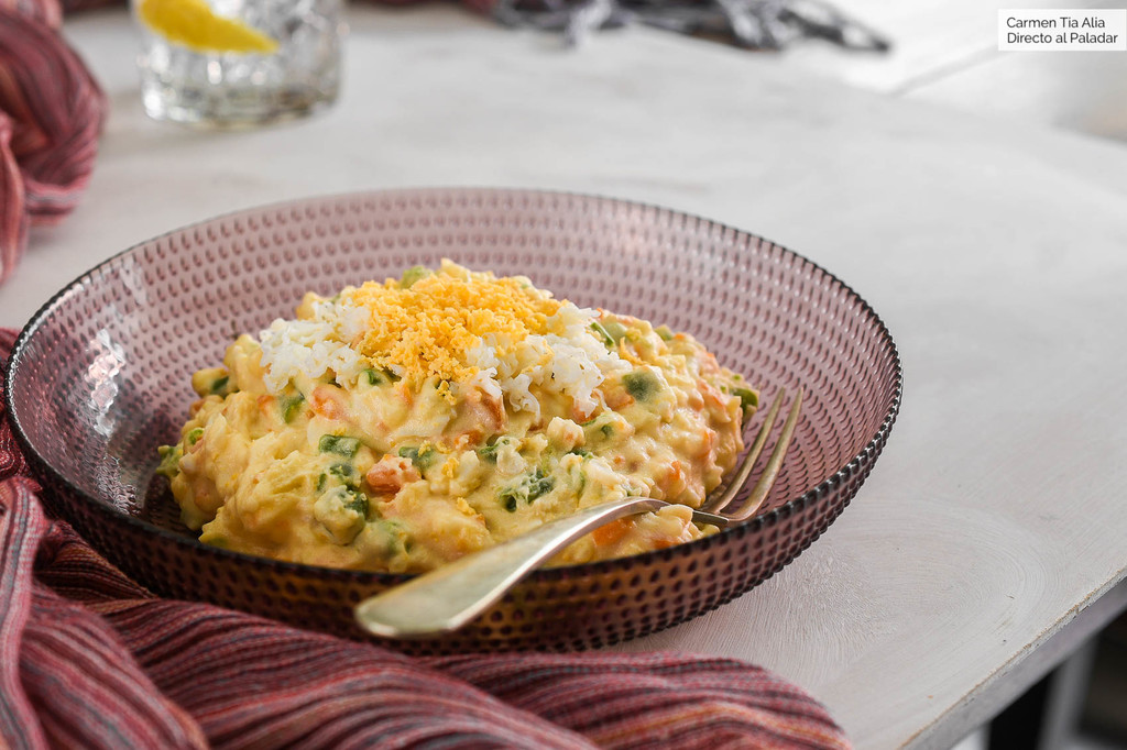 Una deliciosa opción festiva: Aprende a preparar Ensaladilla rusa de Navidad con Thermomix, gambas y huevas rojas
