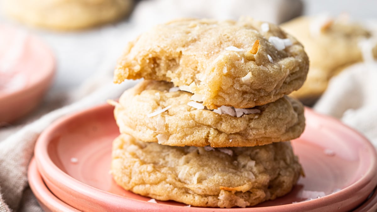 Coconut Lovers Unite: Indulge in Our Irresistible Coconut Cookie Recipe