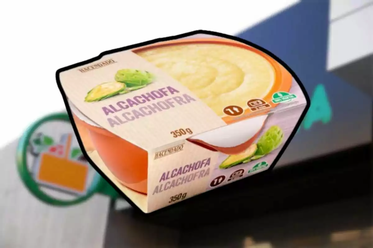 Experience the Rich Flavor of Crema de Alcachofas with Monsieur Cuisine