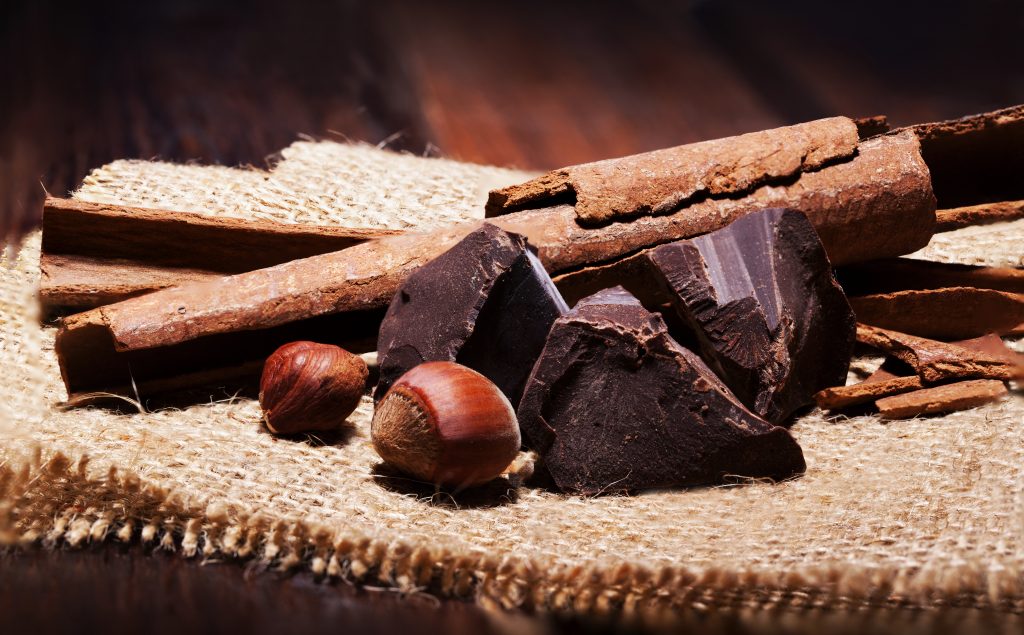 Indulge in the Decadent Delight of Coulant de Turron con MAMBO