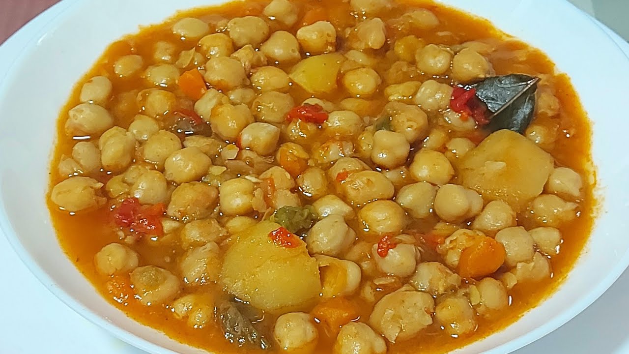 Sabor sin remordimientos: Aprende a hacer un potaje de garbanzos light con tu Thermomix