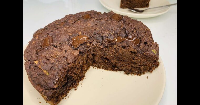 Delicious and Easy: Try Our Bizcocho de Calabacin y Chocolate Recipe Made with MAMBO