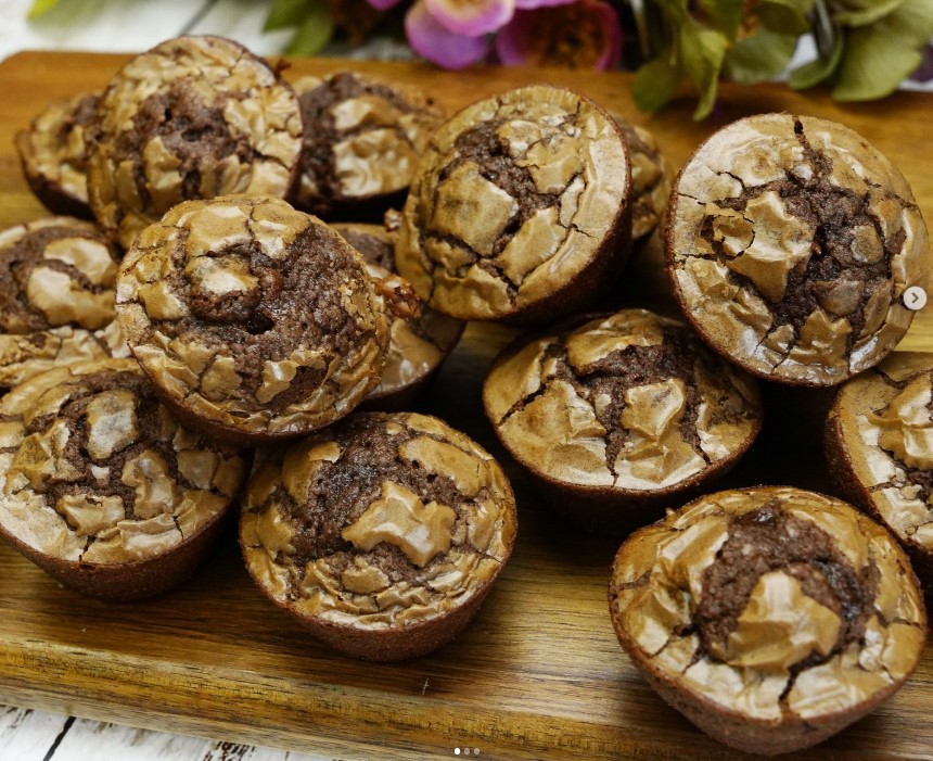 Elevate Your Snack Game with Soletillas Coconut con Mambo