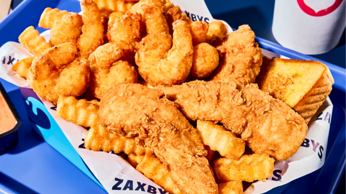 Savor the Flavor: Indulge in Nuggets de Jamon y Queso con Mambo