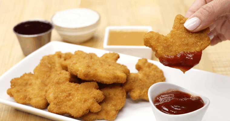 Crunchy and Delicious: Try Our Chicken Nuggets with MAMBO Sauce!