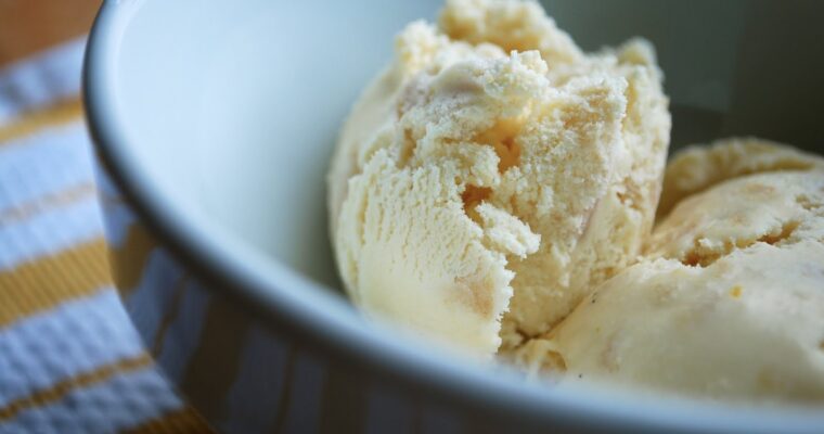 Cool Down with a Refreshing Pear Ice Cream Recipe Made in the Thermomix
