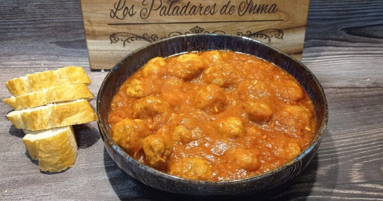 Delicious Albóndigas en Salsa de Almendras Made Easy with Olla GM