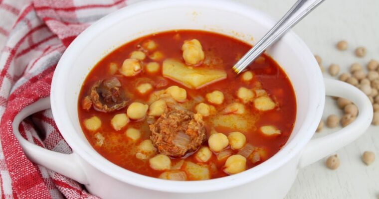 Delicious and Nutritious: The Ultimate Guide to Making Potaje de Garbanzos con Mambo