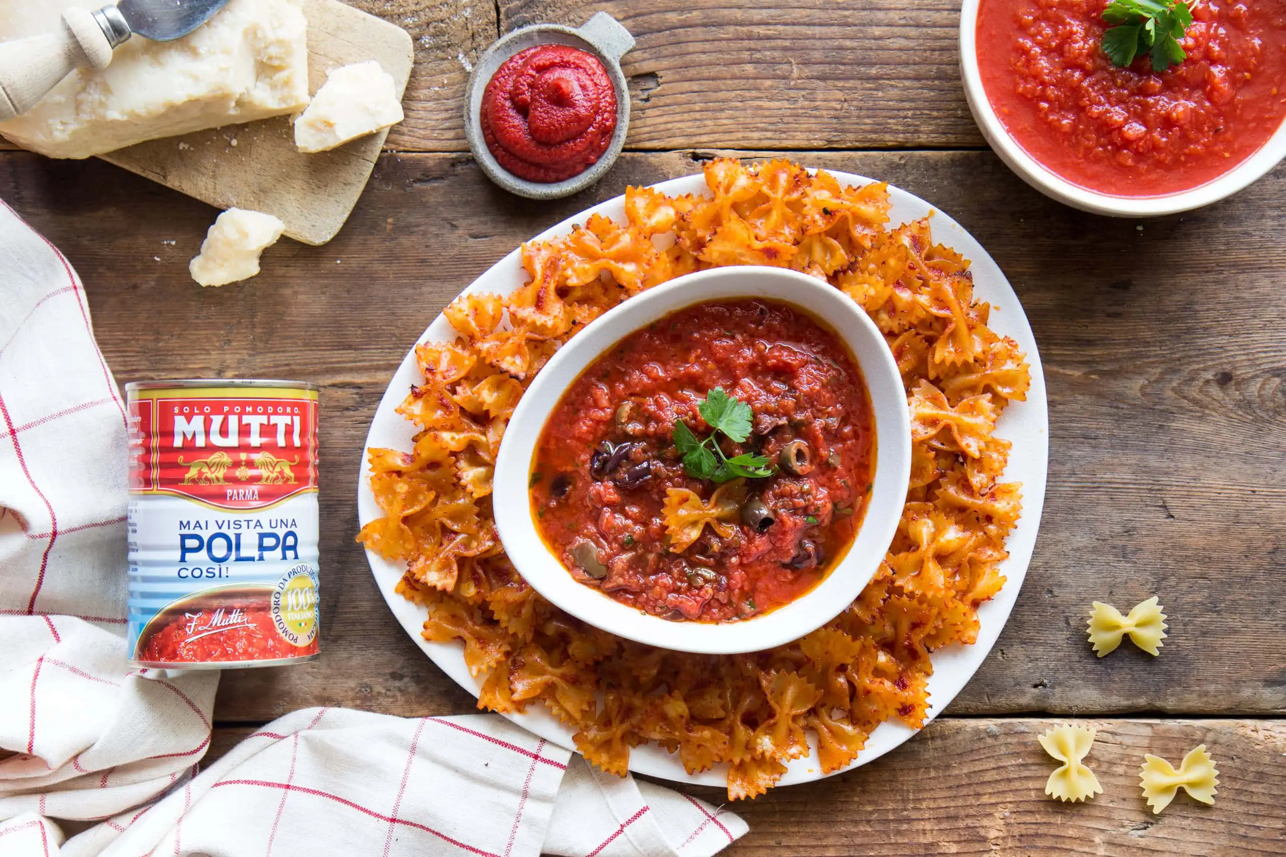 Experience the Flavor Explosion of Carne con Tomate con MAMBO